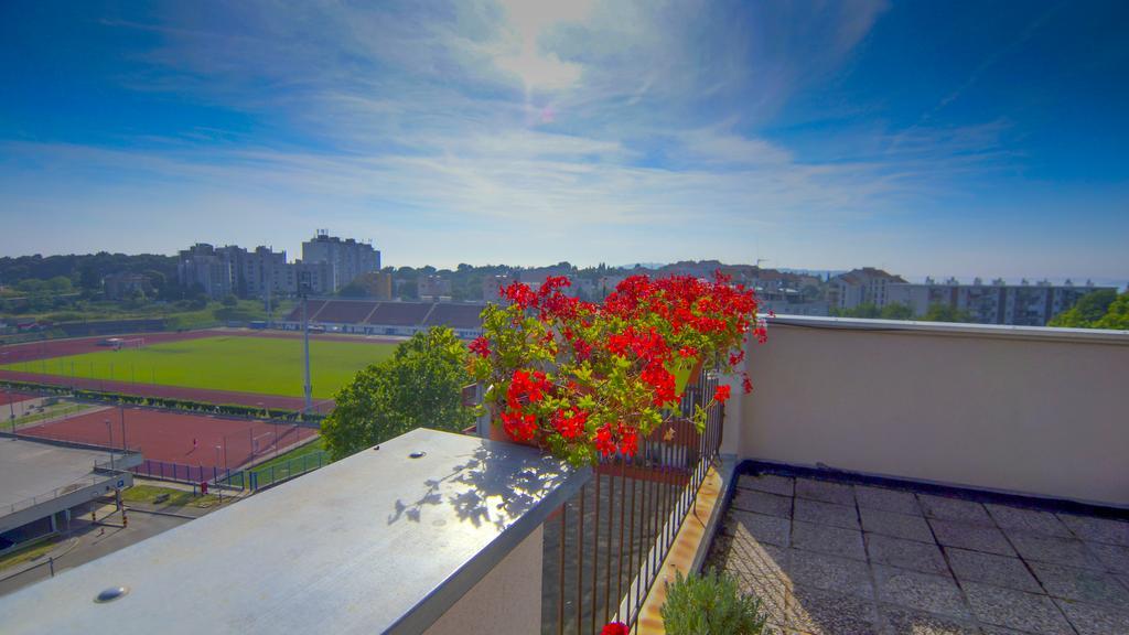 Apartments Katica Pula Bagian luar foto